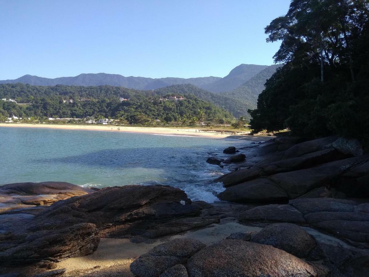 Caraguatatuba De Frente Para O Mar Buitenkant foto